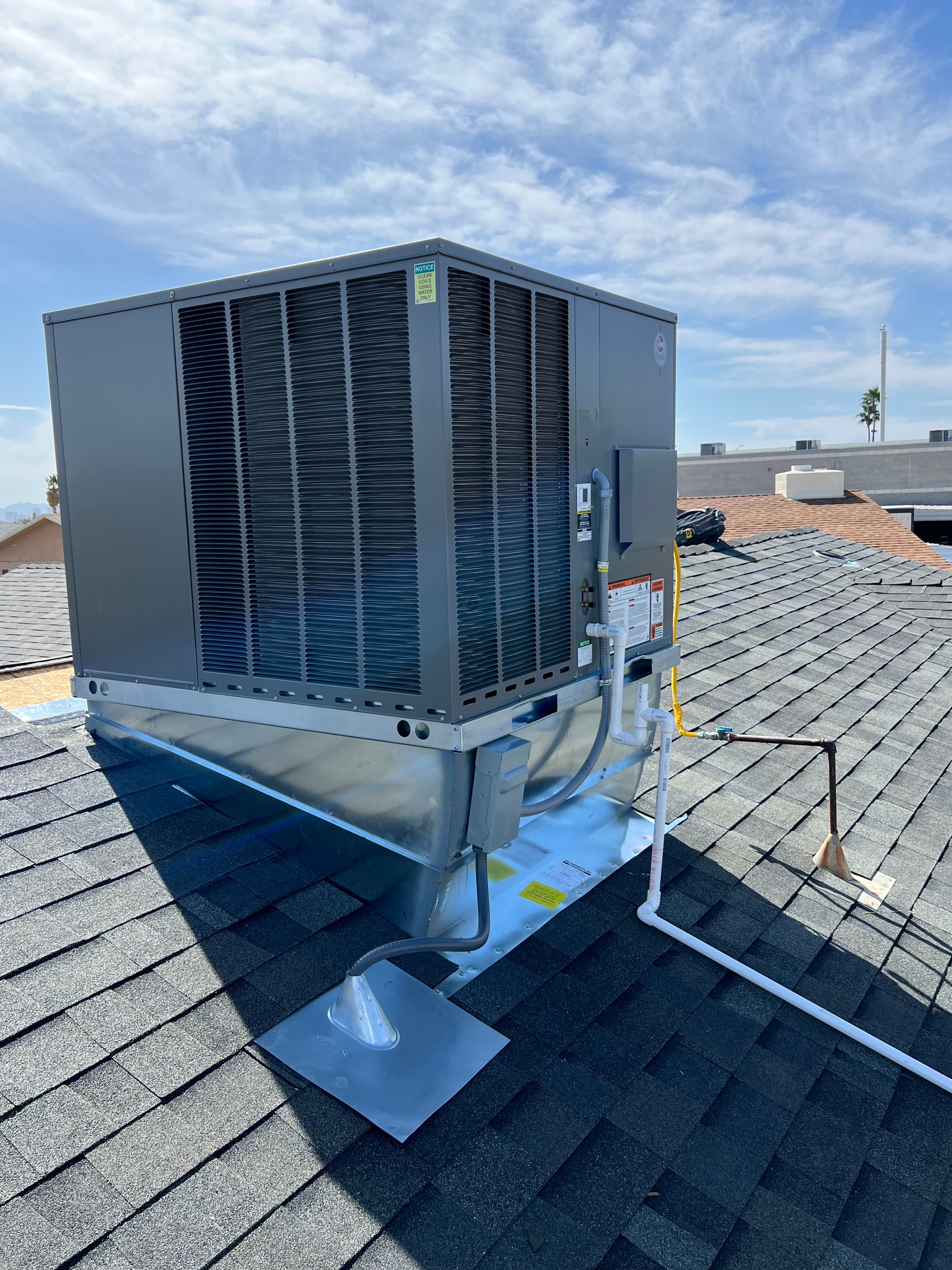New HVAC package unit installed on Las Vegas residential rooftop by Kingly Services